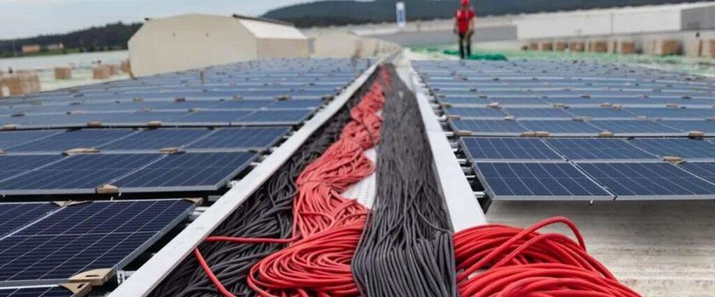 Diferencias entre cables eléctricos de Baja Tensión en PVC y Libres de Halógenos con los Cables Solares